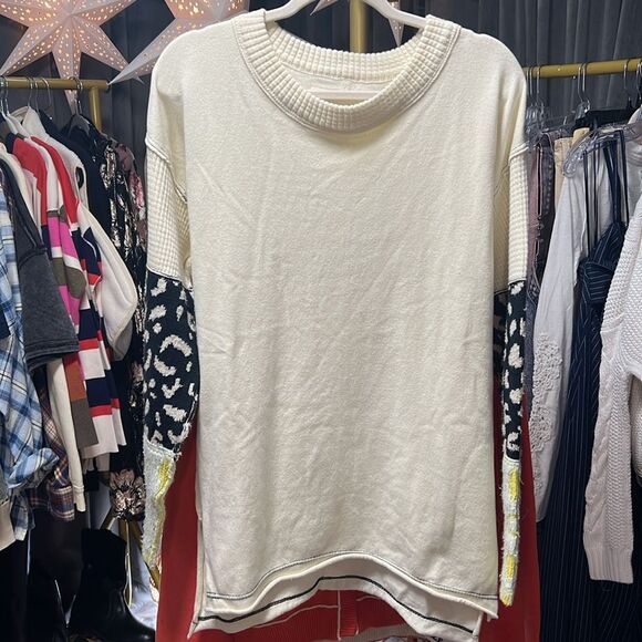 Free People We the Free Tiger Style Cuff Top Tea Combo NWOT - Picture 6 of 6